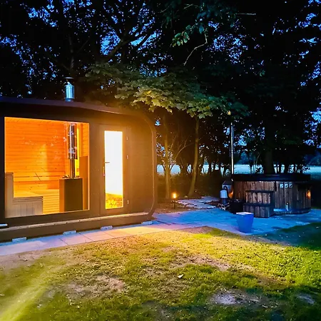 Willa Birkelund1927 *