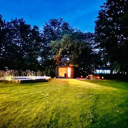 Willa Birkelund1927 *